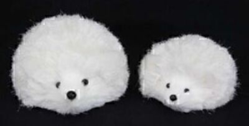Set of 2 White Bristle Hedgehog Christmas Ornament by Gisela Graham. Set of 2 one larger and one smaller hedgehog. These charming Gisela Graham Christmas Hedgehog ornaments would look good as part of or woodland Christmas theme. Size large - 12x11x9cm, small - 9x9x6.5cm<br><br>
If it is Christmas Decorations to be sent anywhere in the UK you are after than look no further than Booker Flowers and Gifts Liverpool UK. Our Christmas Decorations are specially selected from across a range of suppliers. This way we can bring you the very best of what is available in Christmas Decorations.<br><br>
Gisela loves Christmas Gisela Graham Limited is one of Europes leading giftware design companies. Gisela made her name designing exquisite Christmas and Easter decorations. However she has now turned her creative design skills to designing pretty things for your kitchen, home and garden. She has a massive range of over 4500 products of which Gisela is personally involved in the design and selection of. In their own words Gisela Graham Limited are about marking special occasions and celebrations. Such as Christmas, Easter, Halloween, birthday, Mothers Day, Fathers Day, Valentines Day, Weddings Christenings, Parties, New Babies. All those occasions which make life special are beautifully celebrated by Gisela Graham Limited.<br><br>
Christmas and it is her love of this occasion which made her company Gisela Graham Limited come to fruition. Every year she introduces completely new Christmas Collections with Unique Christmas decorations. Gisela Grahams Christmas ranges appeal to all ages and pockets.<br><br>
Gisela Graham Christmas Decorations are second not none a really large collection of very beautiful items she is especially famous for her Fairies and Nativity. If it is really beautiful and charming Christmas Decorations you are looking for think no further than Gisela Graham.<br><br>
This pair of hedgehogs by Gisela Graham are sure to delight and will fit in well with many Christmas Decorations They would be great as part of a woodland or all white Christmas theme..  Coming out year after year he will bring a smile to your face and bringing Christmas cheer and festive spirit to the house. For Gisela Graham Christmas Decorations sent anywhere in the UK remember Booker Flowers and Gifts in Liverpool UK
